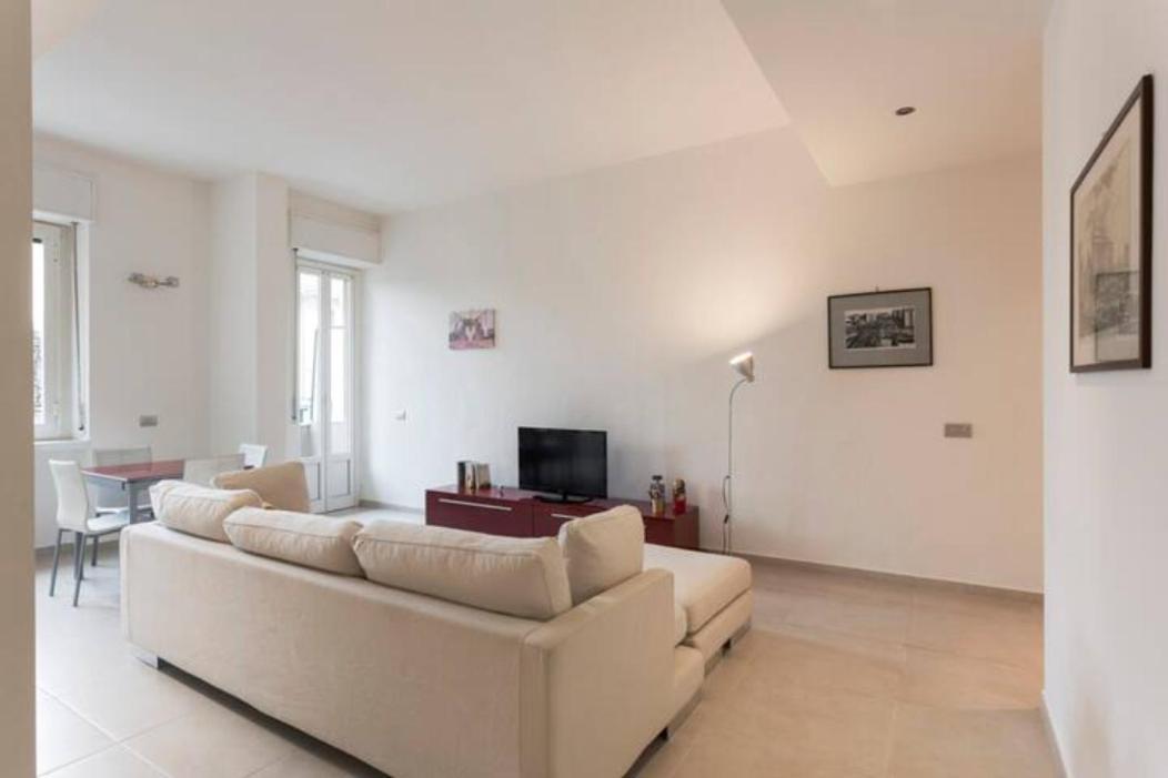 Loreto & Stazione Centrale Cozy Apartment Milan Bagian luar foto