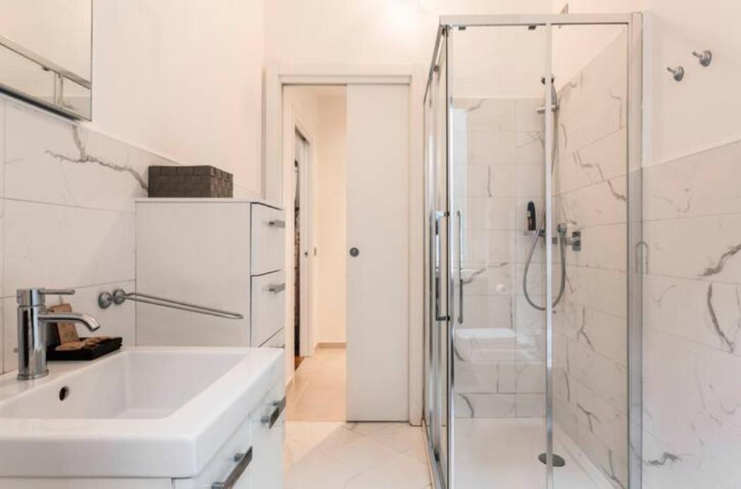 Loreto & Stazione Centrale Cozy Apartment Milan Bagian luar foto